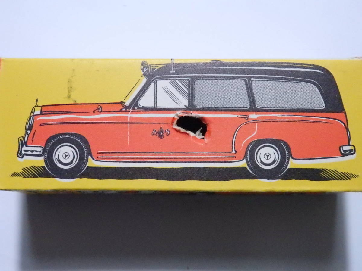 メルセデス・ベンツ　AMBULANCE　731　テクノ　デンマーク