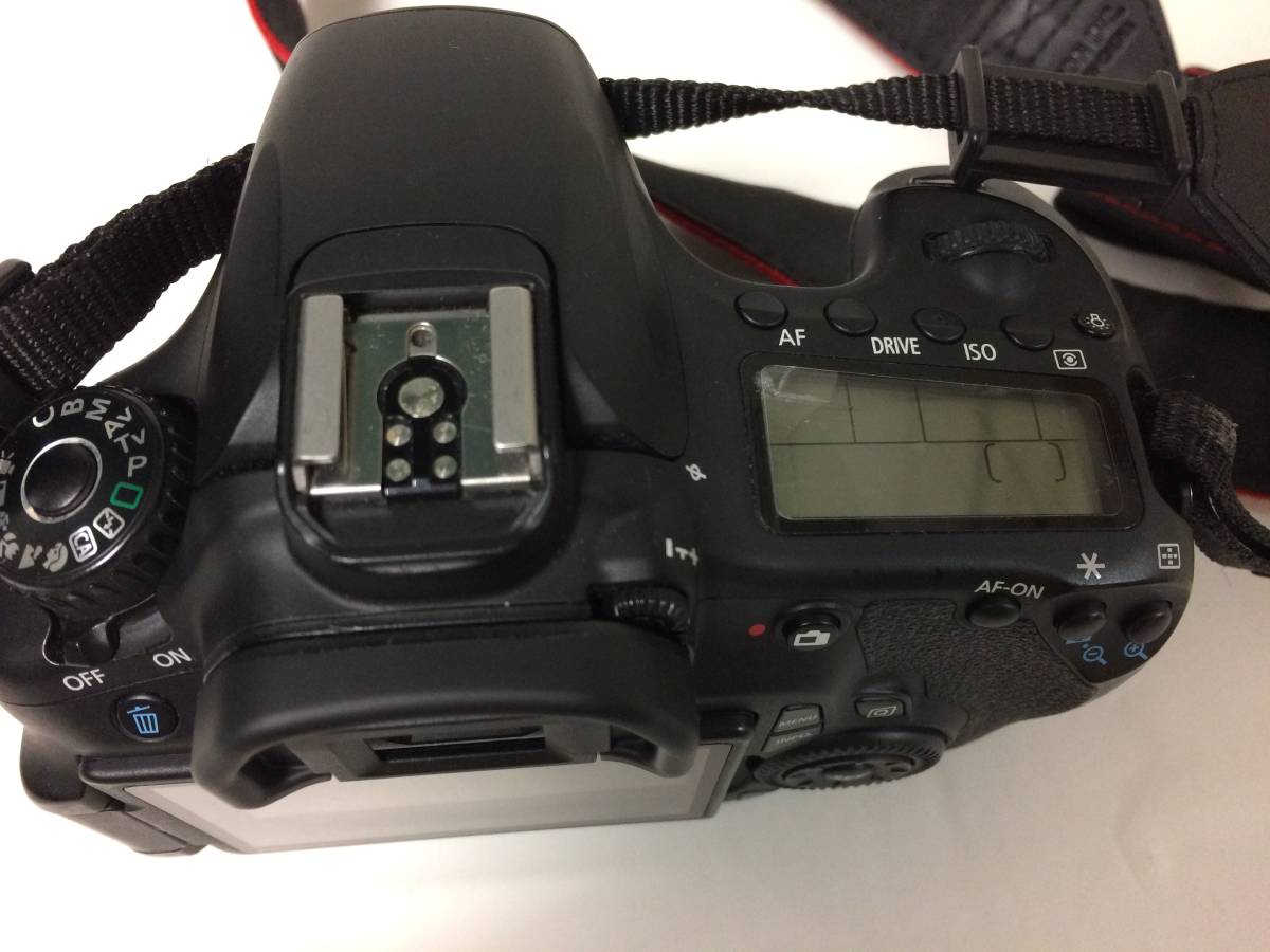 【送料無料】Canon キャノン EOS 60D レンズ4本　三脚　ドライボックス　おまけ多数