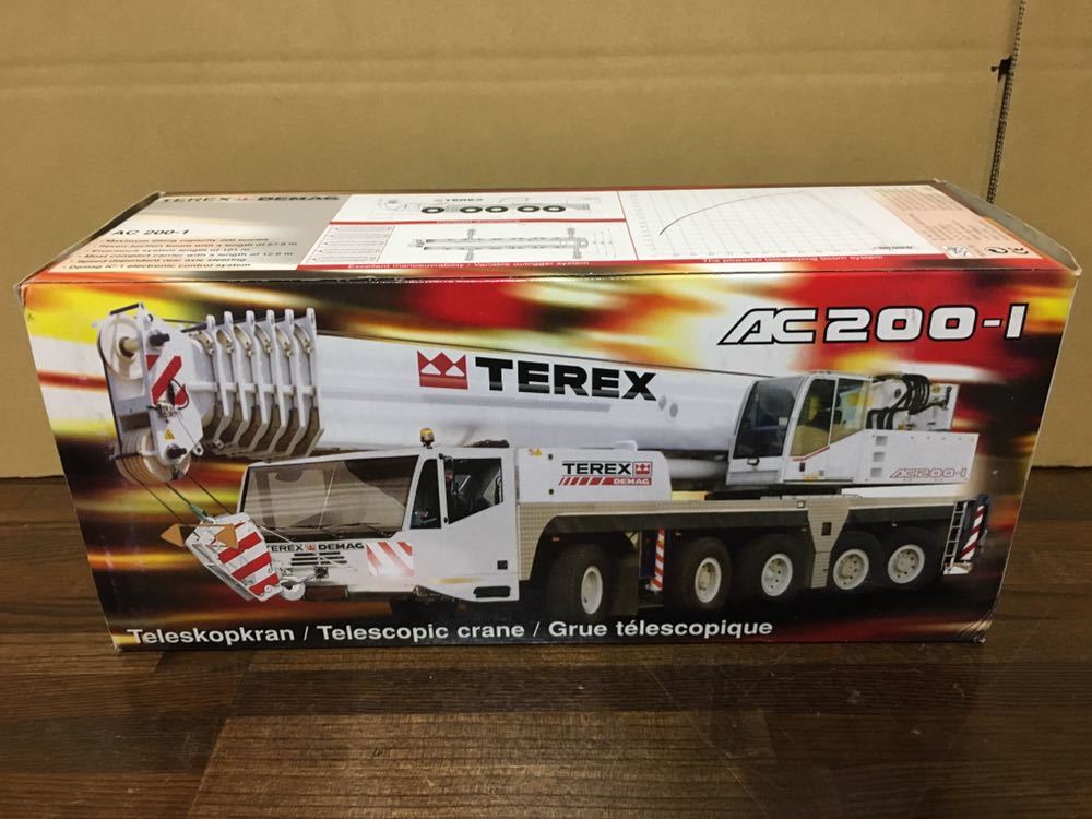 1/50 TEREX DEMAG 大型クレーン車 重機 NZG DEMAG 1⁄50 Diecast Model