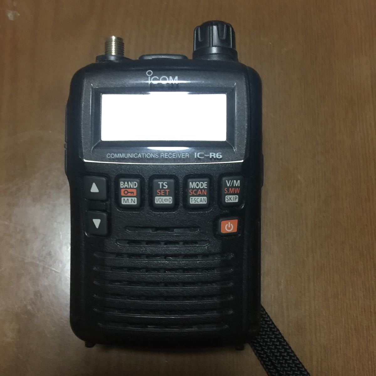 アイコム IC-R5 広帯域受信機 0.1～1309MHz エアーバンド 盗聴波 高