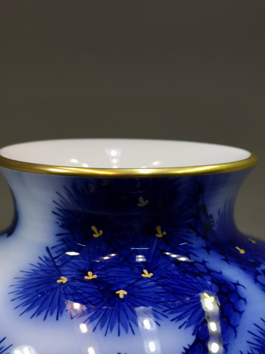 香蘭社 染錦模様 花瓶 鶴と松の絵柄 陶器花瓶 老松文 染錦御所車花瓶