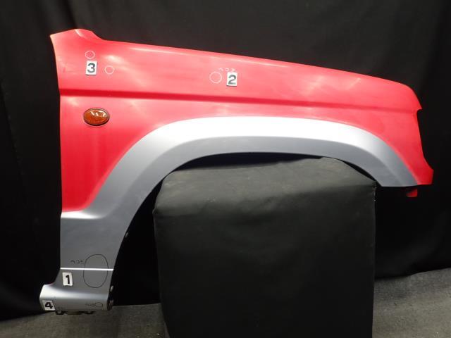 パジェロミニ ABA-H58A 右フロントフェンダーパネル　P85A31 MR414798