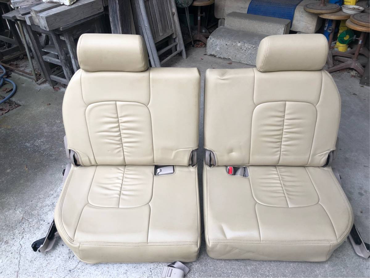 ランドクルーザー100 サードシート 美品 ランクル100
