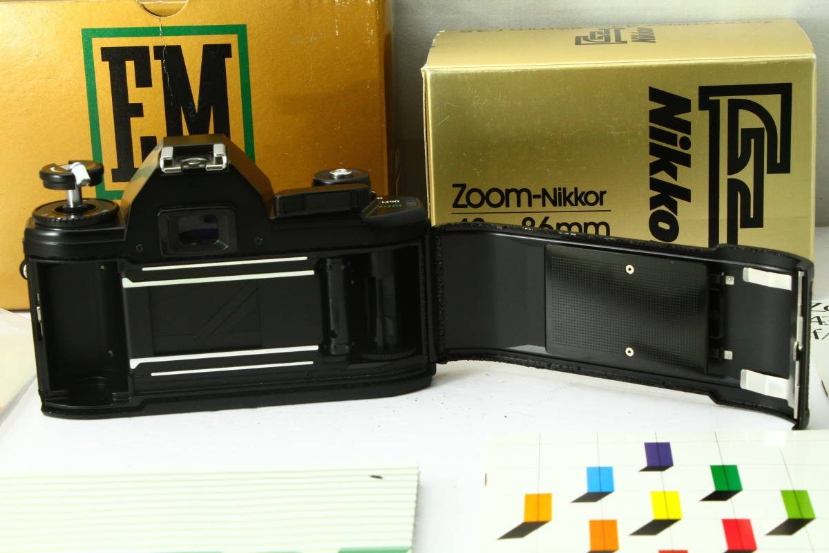 ニコン NIKON EM + NIKKOR 43-86mm F3.5 【公式通販】