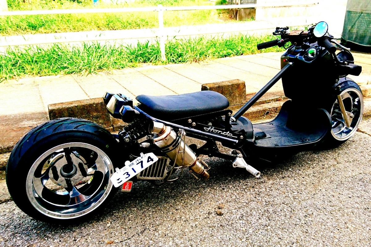 ズーマー ホンダ usdm AF58 カスタム 太足 ロンホイ USDMスクーター最 