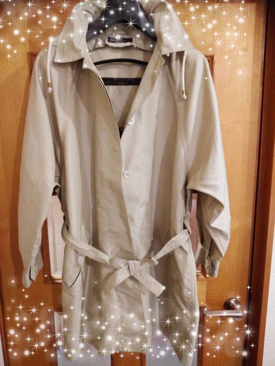 ♪Salvatore　Ferragamo　サルバトーレ　フェラガモ　コート　ベージュ S♪晴雨兼用　ポケッタブル