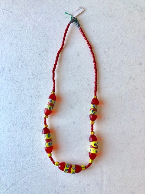  ヴェネチアトンボ玉ネックレス ４６ｃｍ な赤(とんぼ玉)｜売買されたオークション情報、yahooの商品情報をアーカイブ公開 - オークファン とんぼ玉