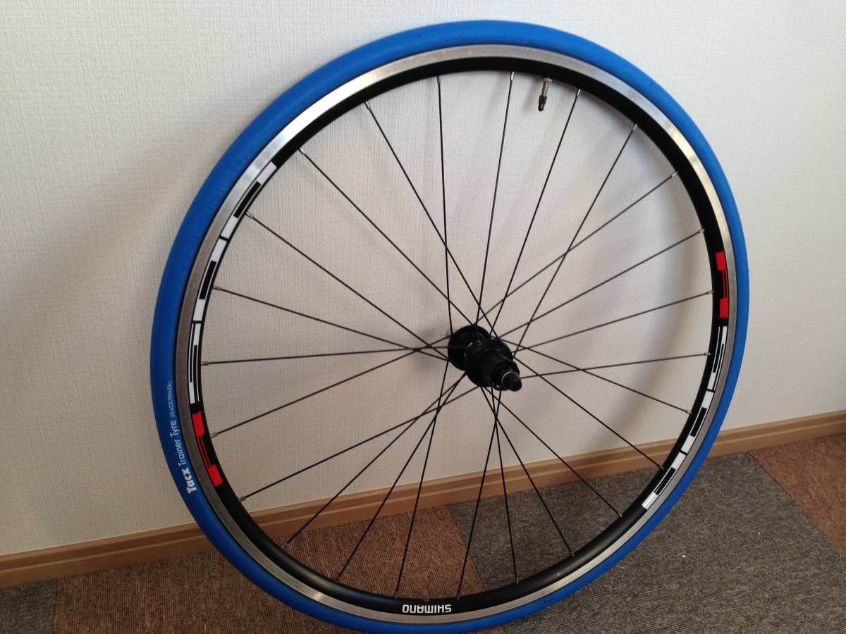 Shimano WH-R500 完組ホイール 700C タイヤ2本付き Shimano WH-R500 完組