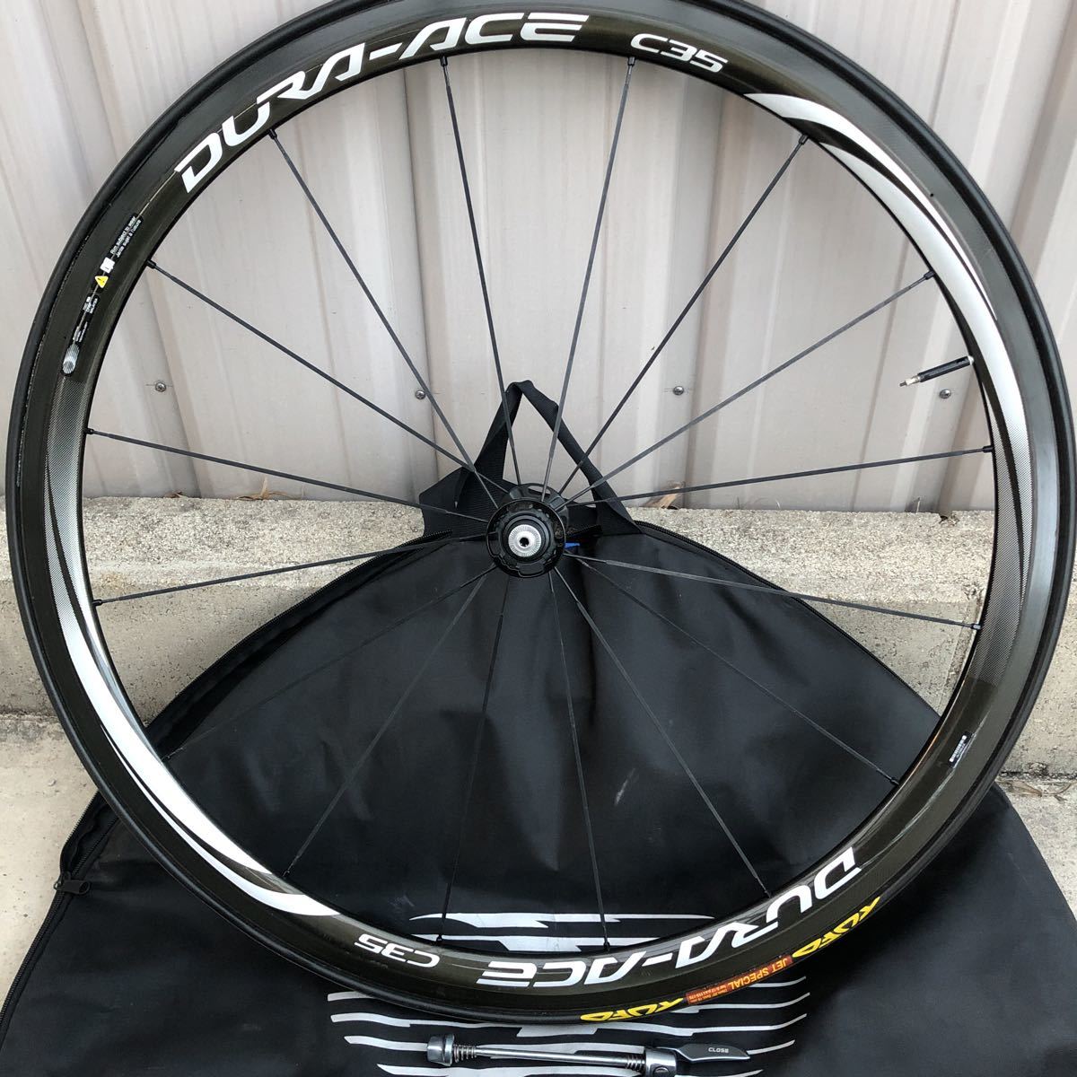 シマノ デュラエースホイール WH-9000-C35-TUフロント_1