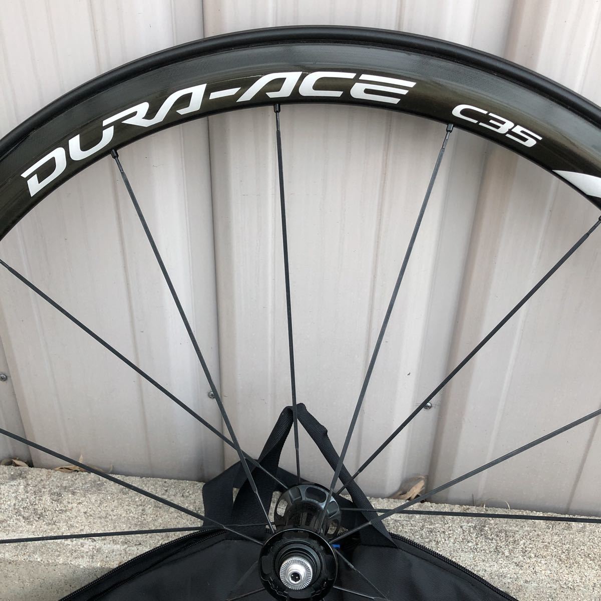 シマノ デュラエースホイール WH-9000-C35-TUフロント_2