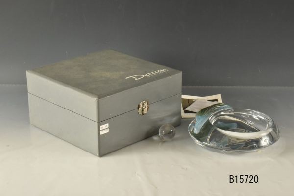 人気，定番人気 尾15720 ドーム 丸形小物入れ＆丸玉 本物保証 お任せ(工芸ガラス)｜売買されたオークション情報、yahooの商品情報をアーカイブ公開 - オークファン 工芸ガラス