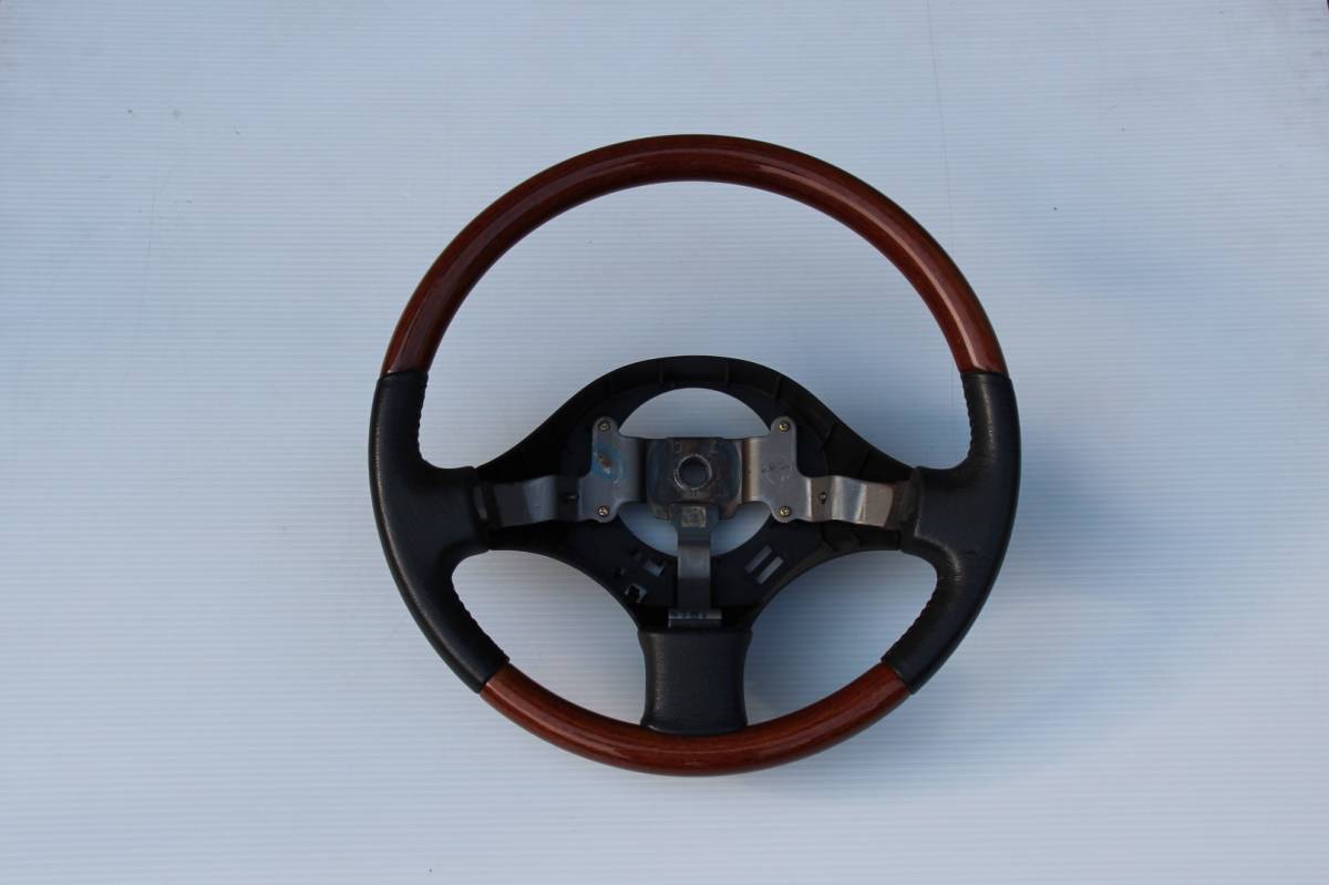 ダイハツ ミラジーノL700S ウッドハンドル ウッドステアリング 中古品 