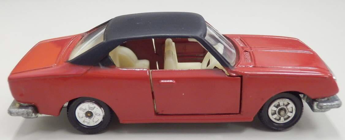 トミカ2-1-4 トミカ 黒箱 2 コロナ マークII 1900 赤/黒 日本製