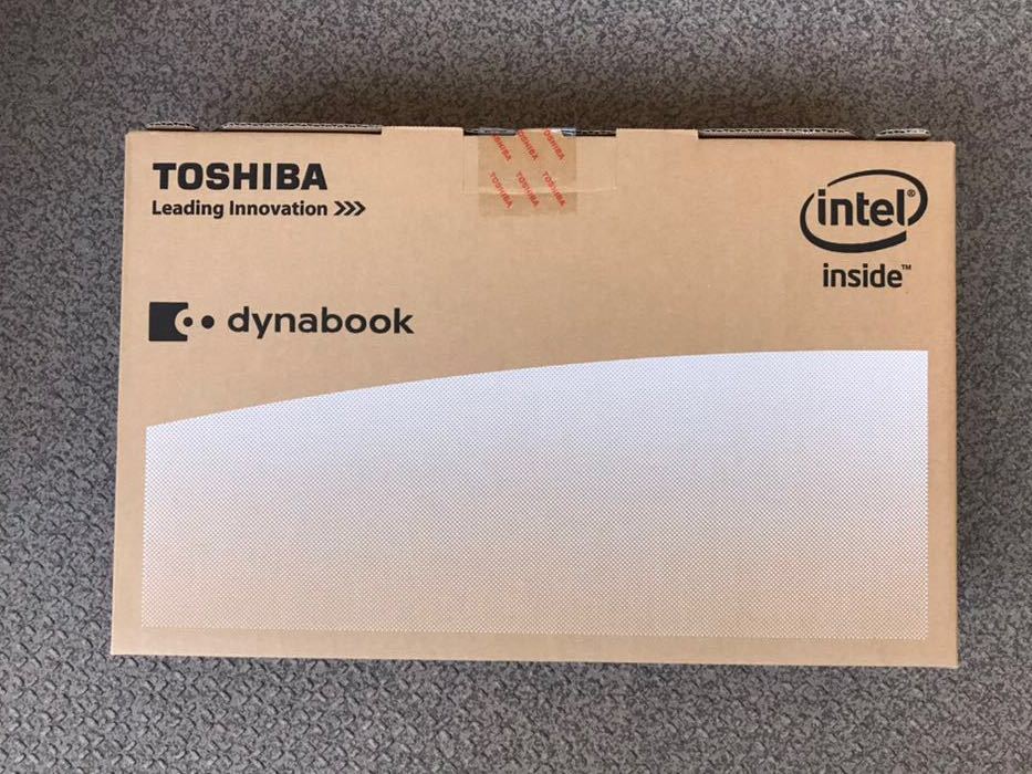 東芝 dynabook R82 Ｐ 未開封新品 2in1ノート PR82PBUDC47AD31/Windows 8.1 Pro Updat/Core M5Y51/メモリ4GB/128GB SSD/12.5インチ