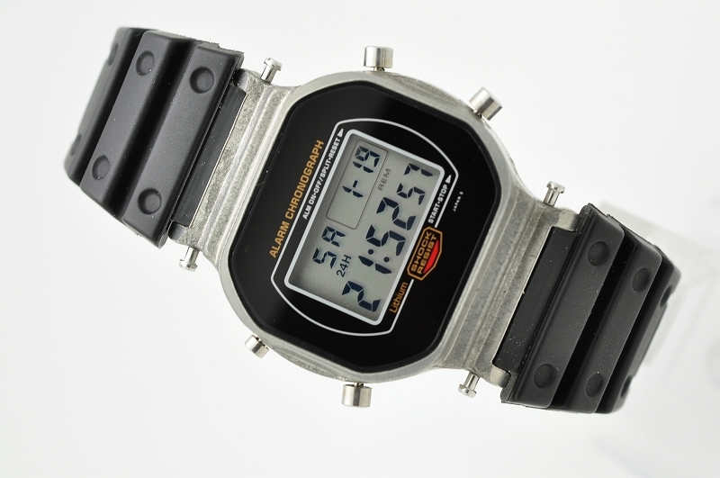 G-SHOCK DW-5700 CASIO 0 スティングモデル DW-5700C スクリューバック
