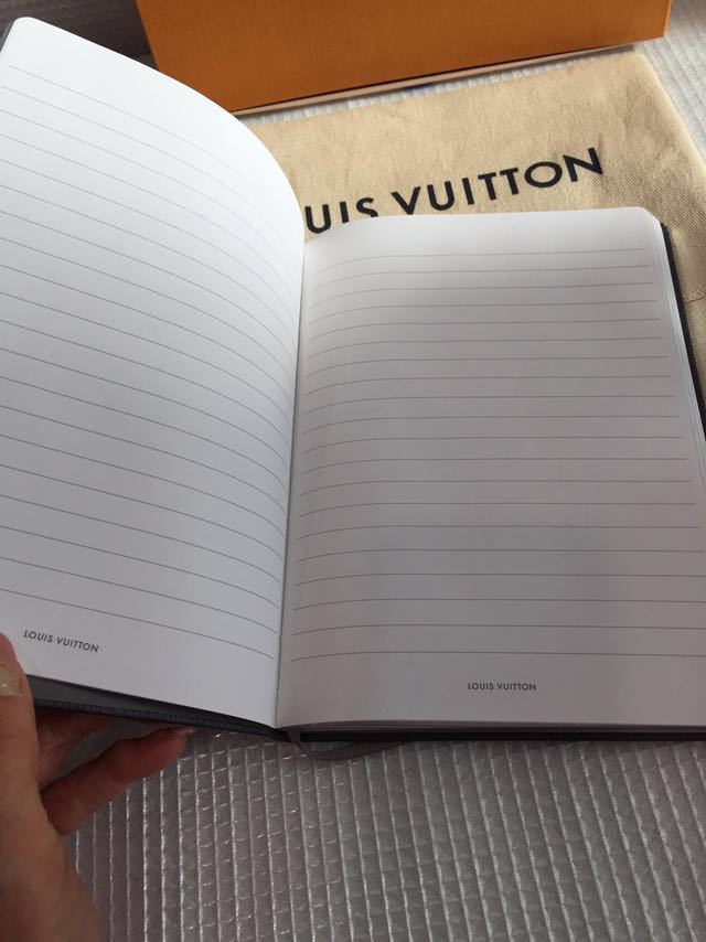 ☆未使用 LOUIS VUITTON ルイヴィトン ノートブック/グレーxシルバー/顧客限定 ノベルティ