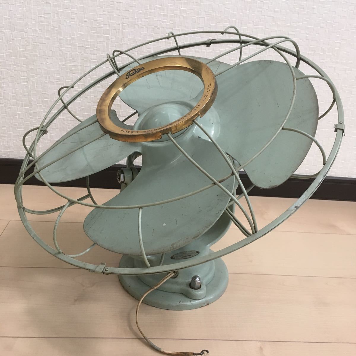 超激得，低価 東芝 TOSHIBA/CEILINGFAN 天井取付型 扇風機 レトロ アンティーク CT-40(扇風機)｜売買されたオークション情報、yahooの商品情報をアーカイブ公開 - オークファン 扇風機