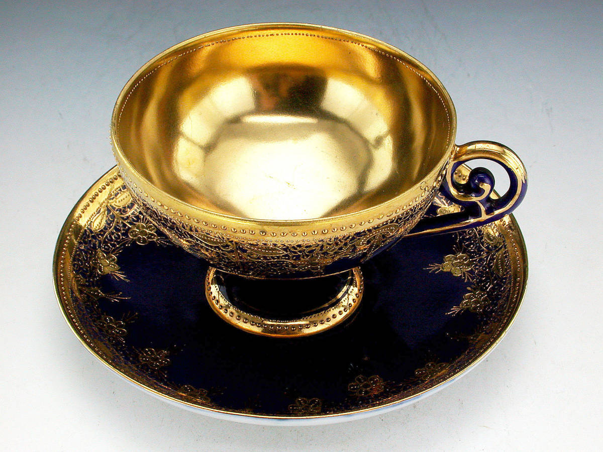 オールドノリタケ 金盛藍線帯華装飾紋 メイプルリーフ印 オールドノリタケ銘品!! ペディスタル キャビネットカップ コバルト 金盛上藍帯連鎖装飾紋 新作，HOT （024）オールドノリタケ 公式通販 オールドノリタケ銘品金盛上藍帯連鎖装飾紋カップ＆ソーサー＆プレート オールドノリタケ・金盛上藍ロココ様式華装飾 カップアンド ノリタケ オールド