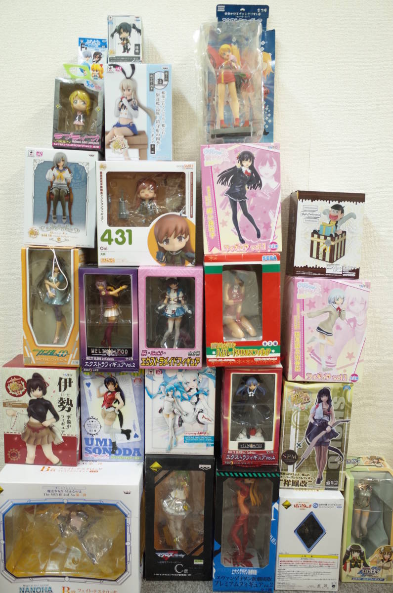 まとめ売り フィギュア | - メルカリ プライズフィギュア 中古 4体set