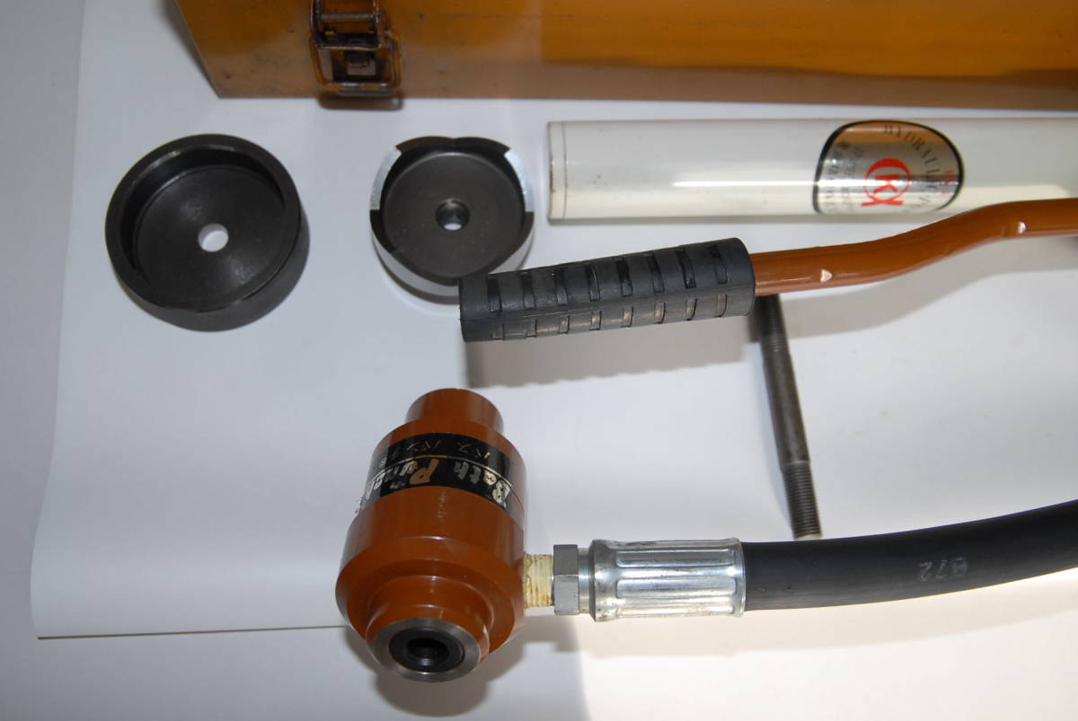 カメクラ 亀倉 PX-1 バスパンチ 52Φ 中古美品 バスパンチ 中古品亀倉精機