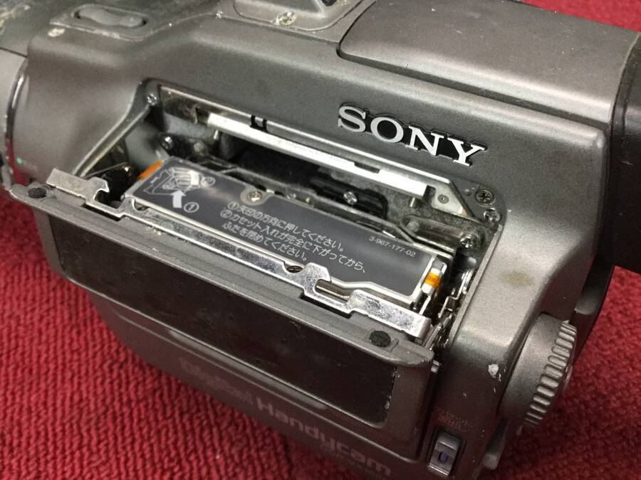 プロ向けモデル！ SONY ビデオカメラ DCR-VX1000 02