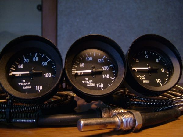 【動作品】LAMCO(ラムコ）機械式3連メーター 油圧.油温.水温計 52Φ ■■　検)大森 defi トラスト