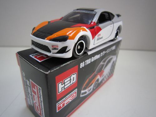 トミカ　トヨタ　86　TRD　Griffonカラーリング　VER　ジェームス限定品　ベトナム製_1