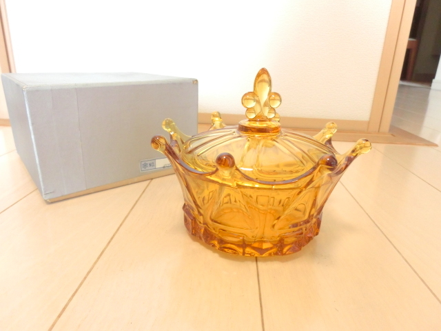 キャニスター ガラス ジャー お菓子入れ ボンボニエール キャンディー