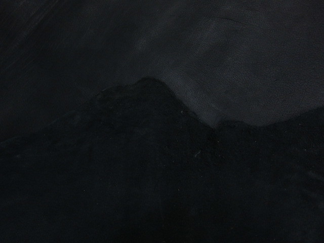 ●ヌメ革●タンニン鞣し/バッファロー●112ds●上質/BLACK● ds53円！[キャメルブラウン]ワイルドな作品に！ ○ヌメ革○タンニン鞣し&frasl;牛革○112ds○一級品&frasl;ブルー&frasl;即決価格 レザークラフト・革販売のニシカワレザー バッファロー タンニン鞣し レザークラフト用革材料専門店