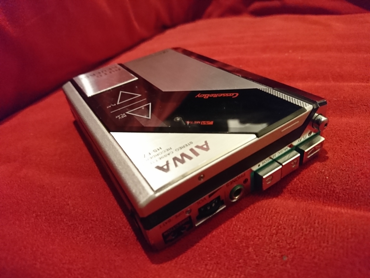 AIWA アイワ Cassette Boy カセットボーイ HS-J8 ポータブルカセット