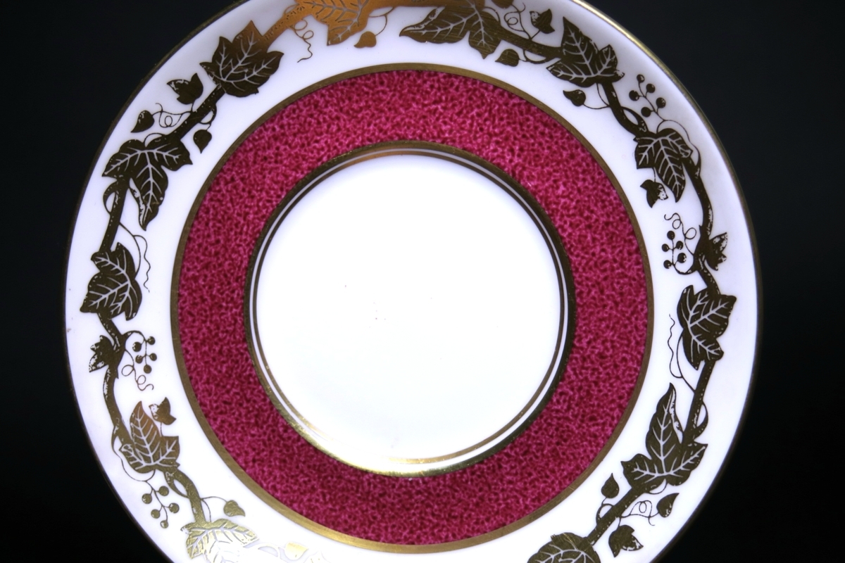 ■ウェッジウッド　　カップ＆ソーサー　　ホワイトホール　　パウダールビー