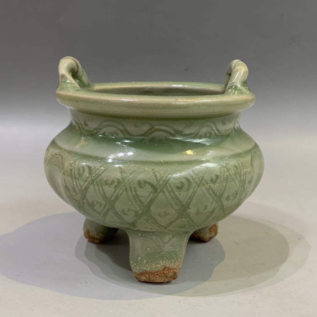 龍泉窯 青磁三足香炉 龍泉三 収蔵品詳細 博物館展示品 来歴有 宋時代 0
