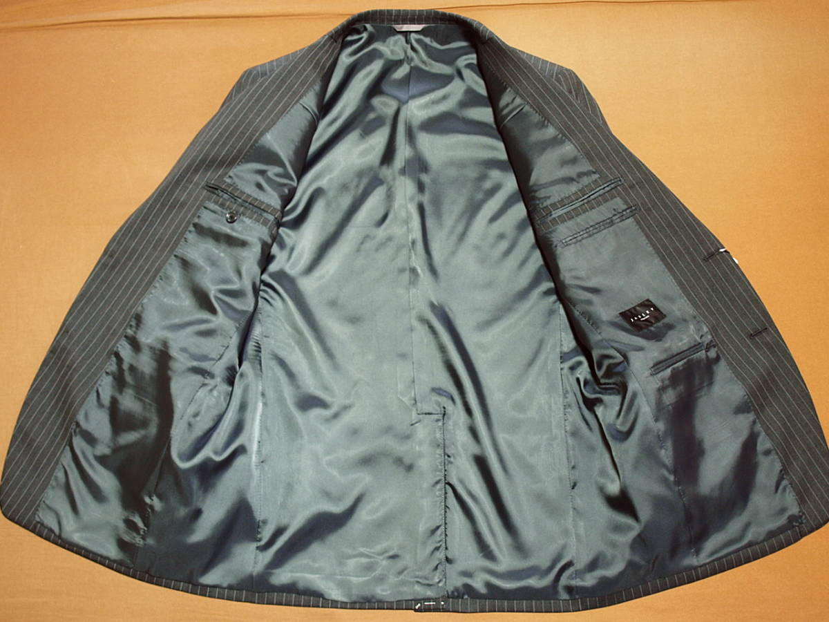 グレ-xピンストライプ柄２ボタンス-ツ(A5サイズ) 形状安定生地