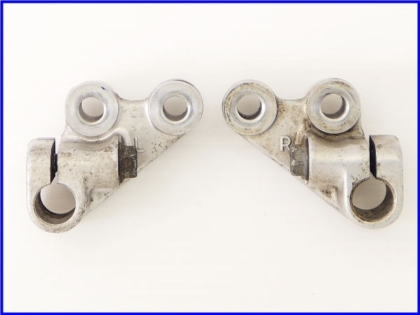 ☆【S】希少♪FZR750R(OW-01) 純正エンジンマウントset♪ ウェビック
