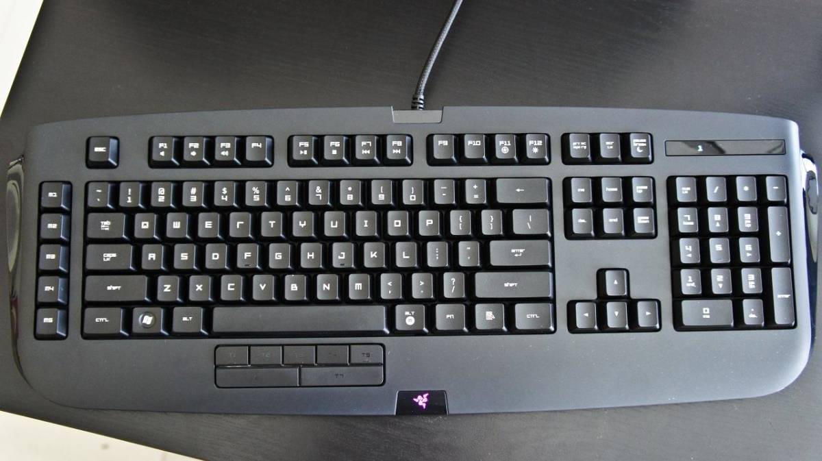 【美品】RAZER ANANSI 【MMOに最適】_1