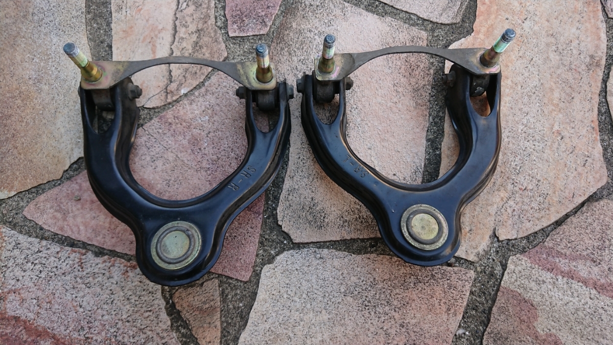 ☆DC2 DB8 インテグラ タイプR フロントアッパーアーム 左右セット☆