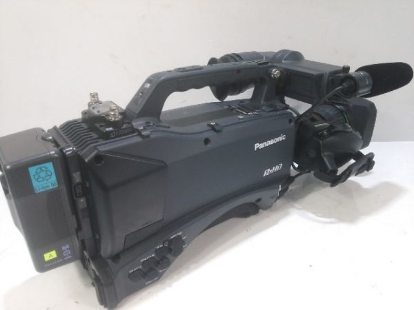 Panasonic パナソニック AG-HPX305 ビデオカメラ ケース付き ※通電のみ