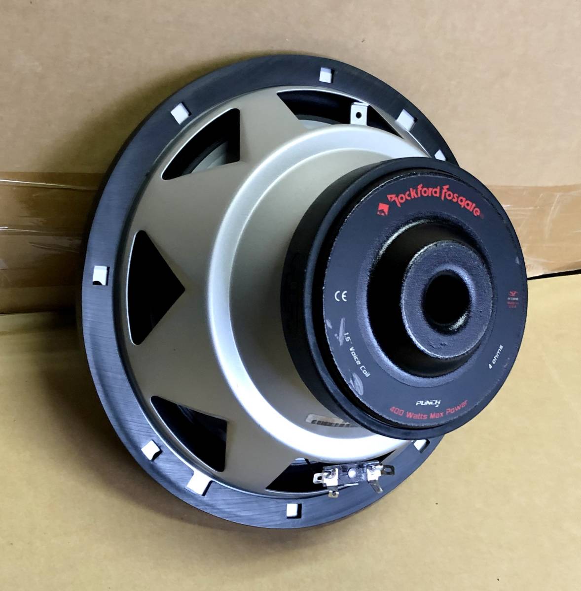 ROCKFORD FOSGATE 10インチ(25cm) RFZ3410 PUNCH Z 最大入力：400W 4