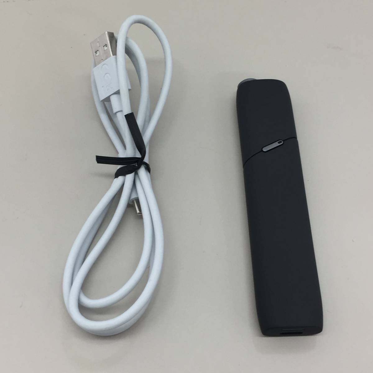 人気セール，豊富な 良品 IQOS3 MULTI 加熱式タバコ A1405(喫煙グッズ)｜売買されたオークション情報、yahooの商品情報をアーカイブ公開 - オークファン その他