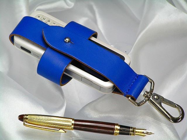 1 3イタリア Firenze フィレンツェ製 Italy Made メンズ Men S ガラケー 携帯電話ケース 軽量 ホルダー 頑丈 一生モノ 送料140円 レザーケース 売買されたオークション情報 Yahooの商品情報をアーカイブ公開 オークファン Aucfan Com