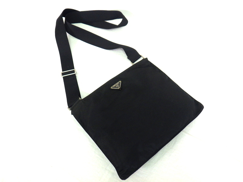 1円 良品 PRADA プラダ 三角ロゴ プレート スカル ナイロン サフィアーノ レザー ハンド トート バッグ 白タグ31 fH12125T プラダ PRADA ナイロン ロゴプレート プラダと言えばコレ！三角プレートに スタッズ