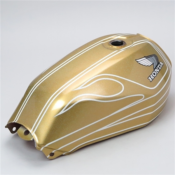 cbx400f ガソリンタンク カスタムペイント △CBX400F ガソリンタンク 塗装品 (H0627A14) パーツ 自動車