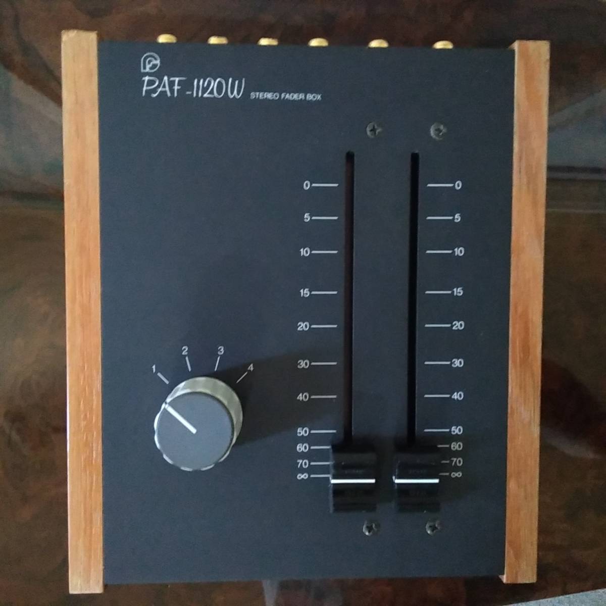 Giles P&G PAF-1120W & Penny P&C フェーダー」オーディオ 