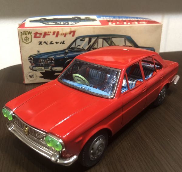 希少！日産 セドリック CEDRIC ブリキ おもちゃ 青*鳥様 □1962年型