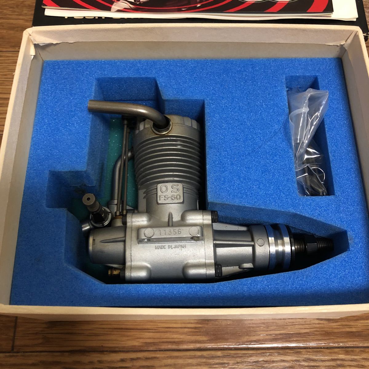 現状品⁄動作未確認 O.S. 4サイクルエンジン FS-60 FOUR-STROKE OS FS-60