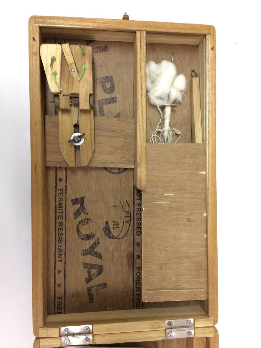 糸を紡ぐボックスチャルカ　糸車　_3