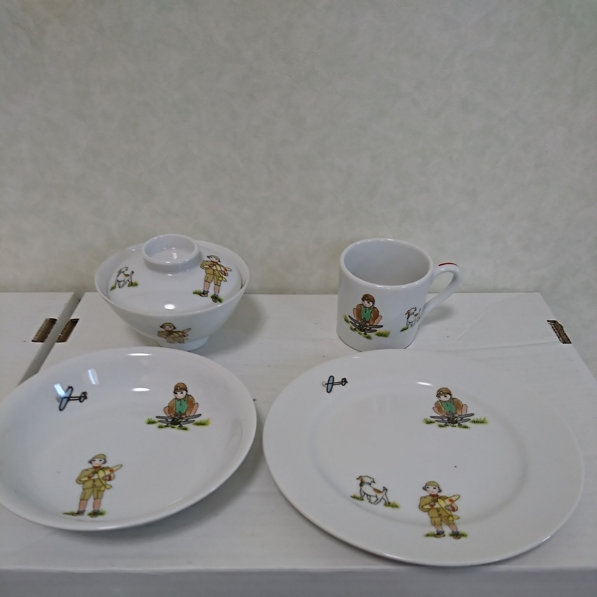 【お買い得，限定セール】 珍品 オールドノリタケ 和食器 子供用 戦時物(オールドノリタケ)｜売買されたオークション情報、yahooの商品情報をアーカイブ公開 - オークファン オールドノリタケ