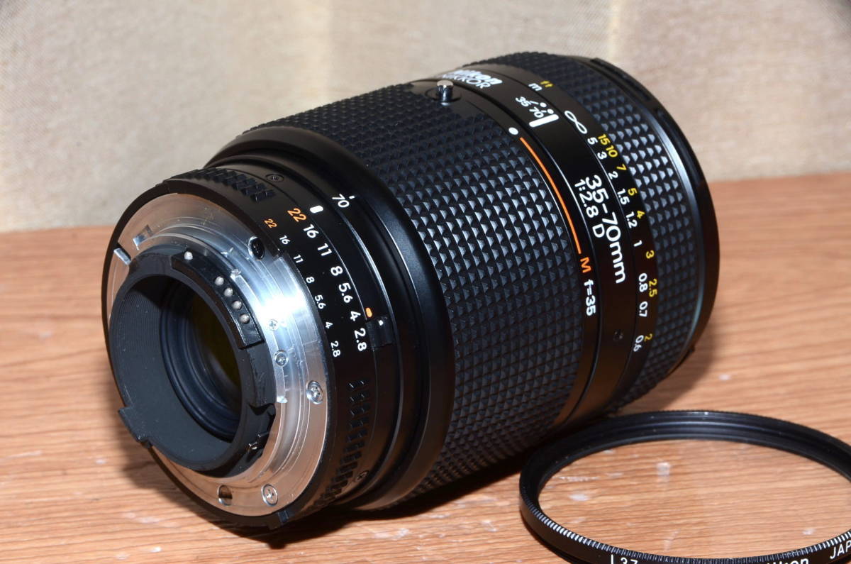 Nikon AF Nikkor 35-70mm F2.8 D ニコン オートフォーカス レンズ