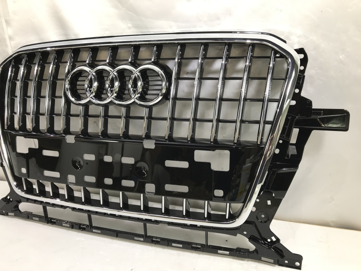 Audi Q5 8R 後期 純正 フロントグリル 8R0853651 商品の説明〜お値引き
