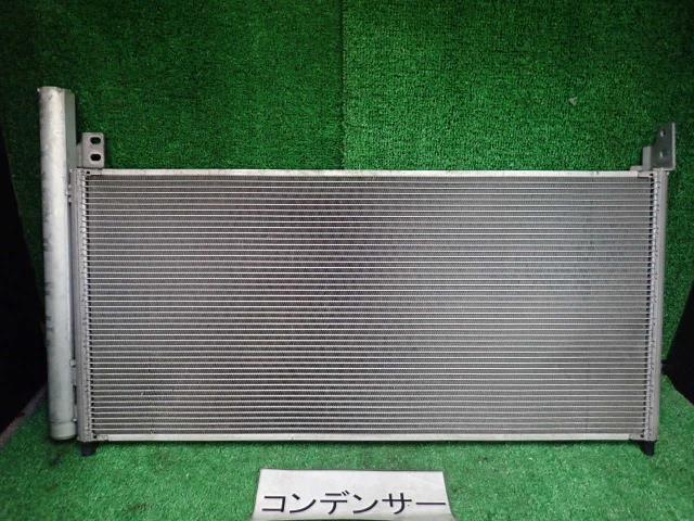 プリウス DAA-ZVW30 クーラーコンデンサー 88460-47150